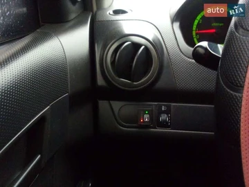 Авто Chevrolet Aveo 2008 № 8236809