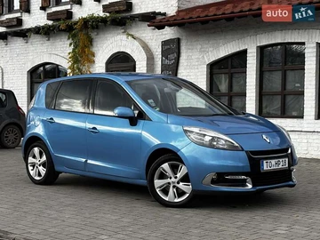 Авто Renault Scenic 2012 № 8236828