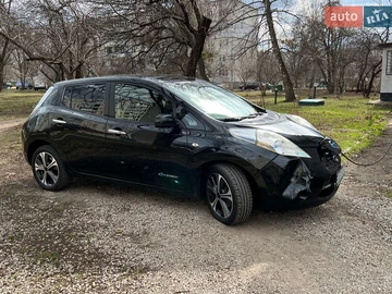 Авто Nissan Leaf 2013 № 8236988