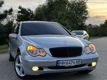 Авто Mercedes C-Class 2003 № 8236998