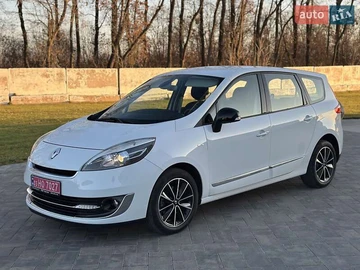 Авто Renault Grand Scenic 2012 № 8237005
