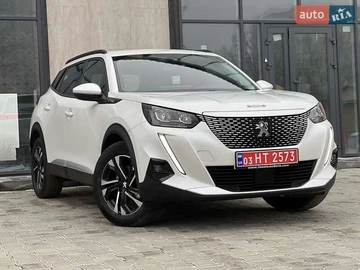 Авто Peugeot E-2008 2020 № 8237028