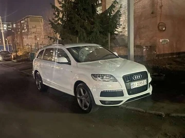 Авто Audi Q7 2013 № 8237042
