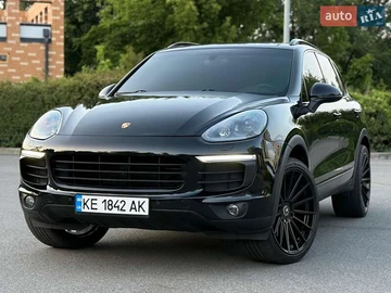 Авто Porsche Cayenne 2017 № 8237050