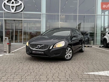 Авто Volvo V60 2011 № 8237146