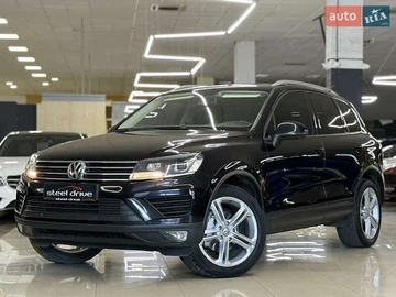 Авто Volkswagen Touareg 2015 № 8237260