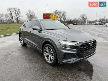Авто Audi Q8 2021 № 8237277