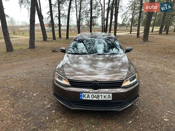 Авто Volkswagen Jetta 2010 № 8237487