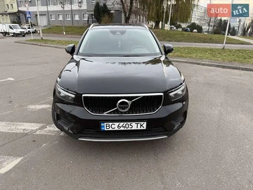 Авто Volvo Xc40 2019 № 8237562