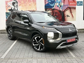 Авто Mitsubishi Outlander 2024 № 8237570