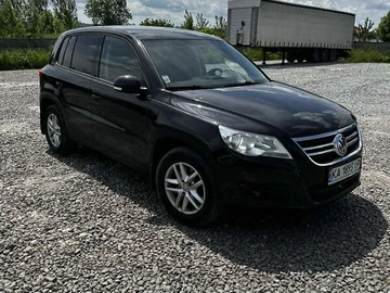 Авто Volkswagen Tiguan 2010 № 8237817