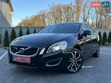 Авто Volvo V60 2011 № 8237833