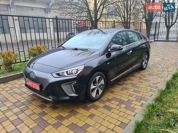 Авто Hyundai Ioniq 2019 № 8237848