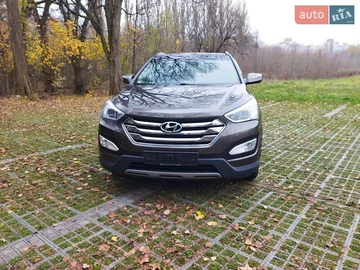 Авто Hyundai Santa Fe 2014 № 8237859