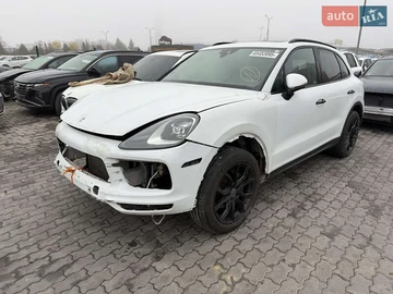 Авто Porsche Cayenne 2019 № 8237987