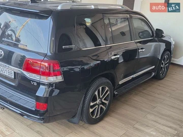 Авто Toyota Land Cruiser 2018 № 8237992