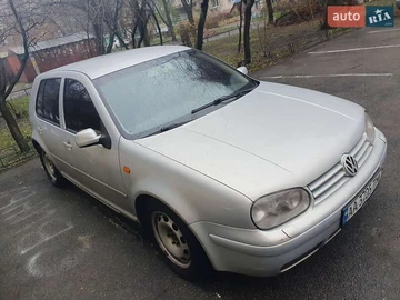 Авто Volkswagen Golf 2000 № 8238098