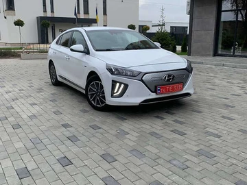 Авто Hyundai Ioniq 2020 № 8238284