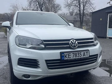 Авто Volkswagen Touareg 2012 № 8238408