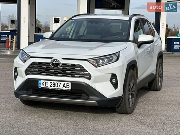 Авто Toyota Rav4 2023 № 8238448