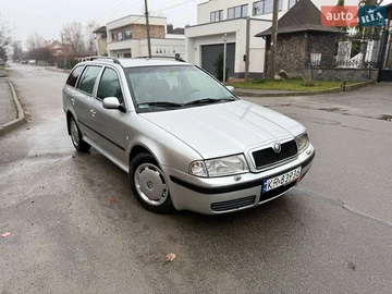 Авто Skoda Octavia 2002 № 8238559