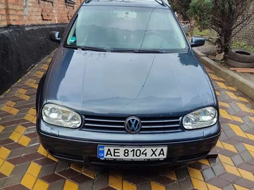 Авто Volkswagen Golf 2002 № 8238669