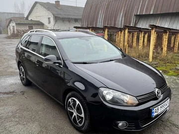 Авто Volkswagen Golf 2010 № 8238703