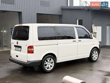 Авто Volkswagen Transporter 2004 № 8238709
