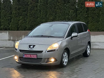 Авто Peugeot 5008 2011 № 8238720