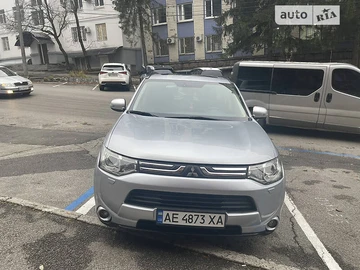 Авто Mitsubishi Outlander 2012 № 8238886