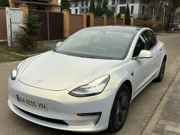 Авто Tesla Model 3 2019 № 8238909