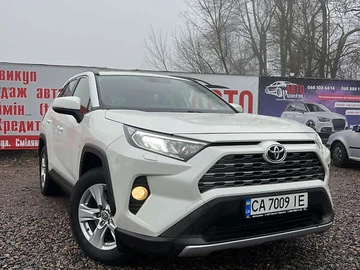 Авто Toyota Rav4 2019 № 8239024