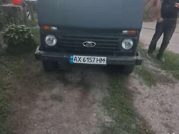 Авто ВАЗ 21213 Niva 2002 № 8239115