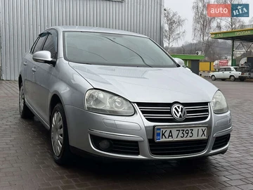 Авто Volkswagen Jetta 2008 № 8239251