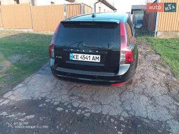 Авто Volvo V50 2010 № 8239266