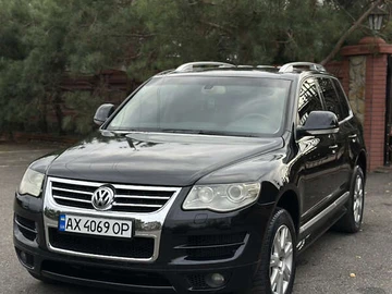 Авто Volkswagen Touareg 2007 № 8239289