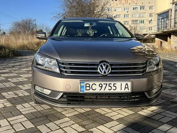 Авто Volkswagen Passat 2011 № 8239322