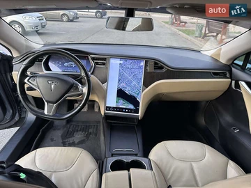 Авто Tesla Model S 2013 № 8239332