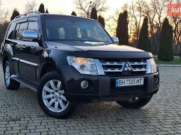 Авто Mitsubishi Pajero Wagon 2010 № 8239476