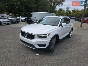 Авто Volvo Xc40 2019 № 8239508