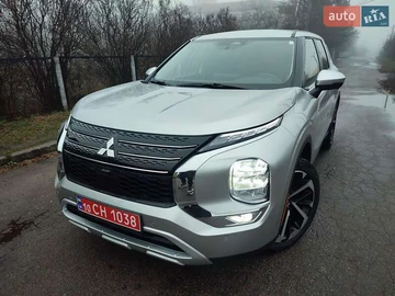 Авто Mitsubishi Outlander 2021 № 8239527