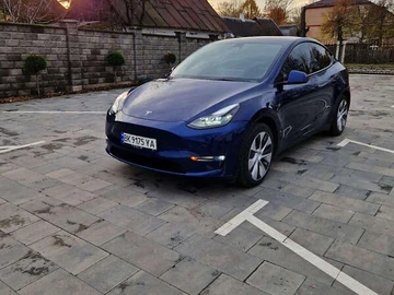 Авто Tesla Model Y 2023 № 8239533