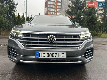 Авто Volkswagen Touareg 2020 № 8239612