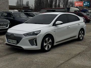 Авто Hyundai Ioniq 2017 № 8239910