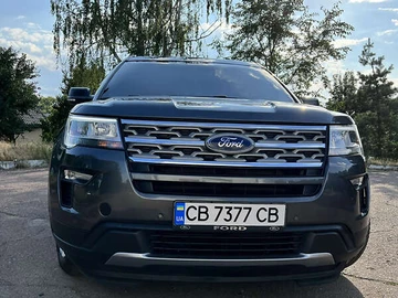 Авто Ford Explorer 2018 № 8240010