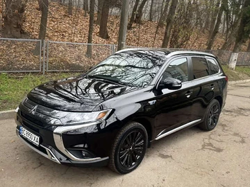 Авто Mitsubishi Outlander 2019 № 8240018