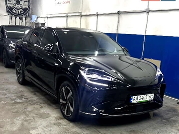 Авто BYD Sea Lion 07 2024 № 8240088