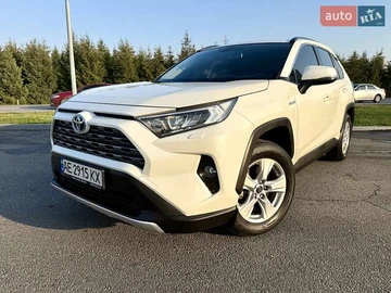 Авто Toyota Rav4 2019 № 8240092