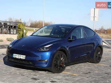 Авто Tesla Model Y 2024 № 8240099