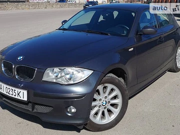 Авто BMW 1 Series 2006 № 8240260